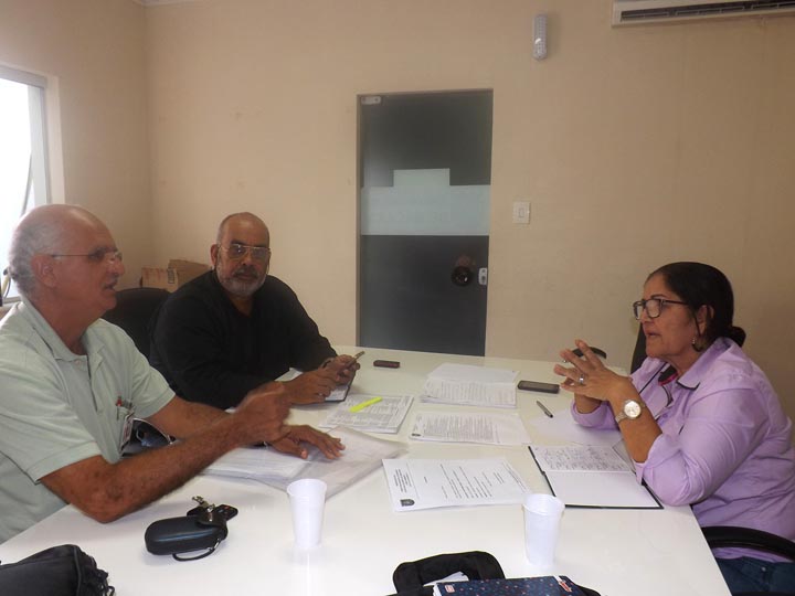 Secret&aacute;ria_de_Agricultura_com_o_Engenheiro_Agr&ocirc;nomo_do_CDS-LS_Lucius_Flavius_Ourives.jpg